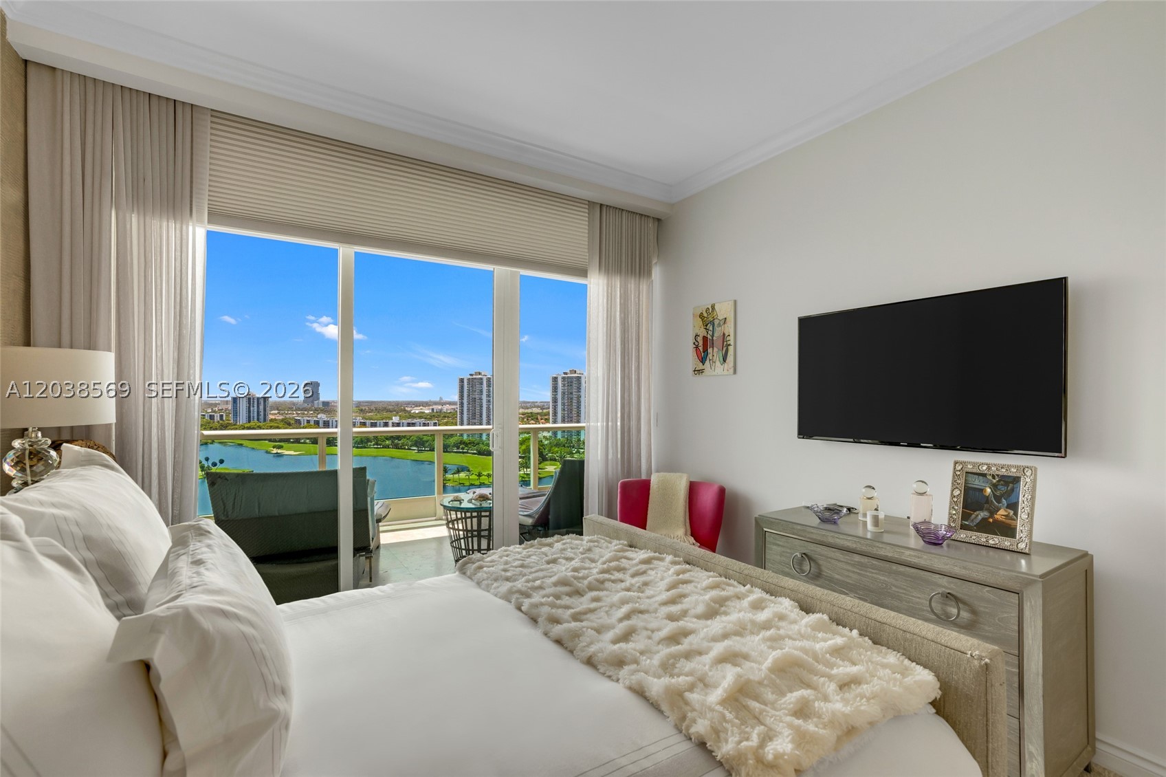 20155 NE 38th Ct #1802 Aventura, FL 33180