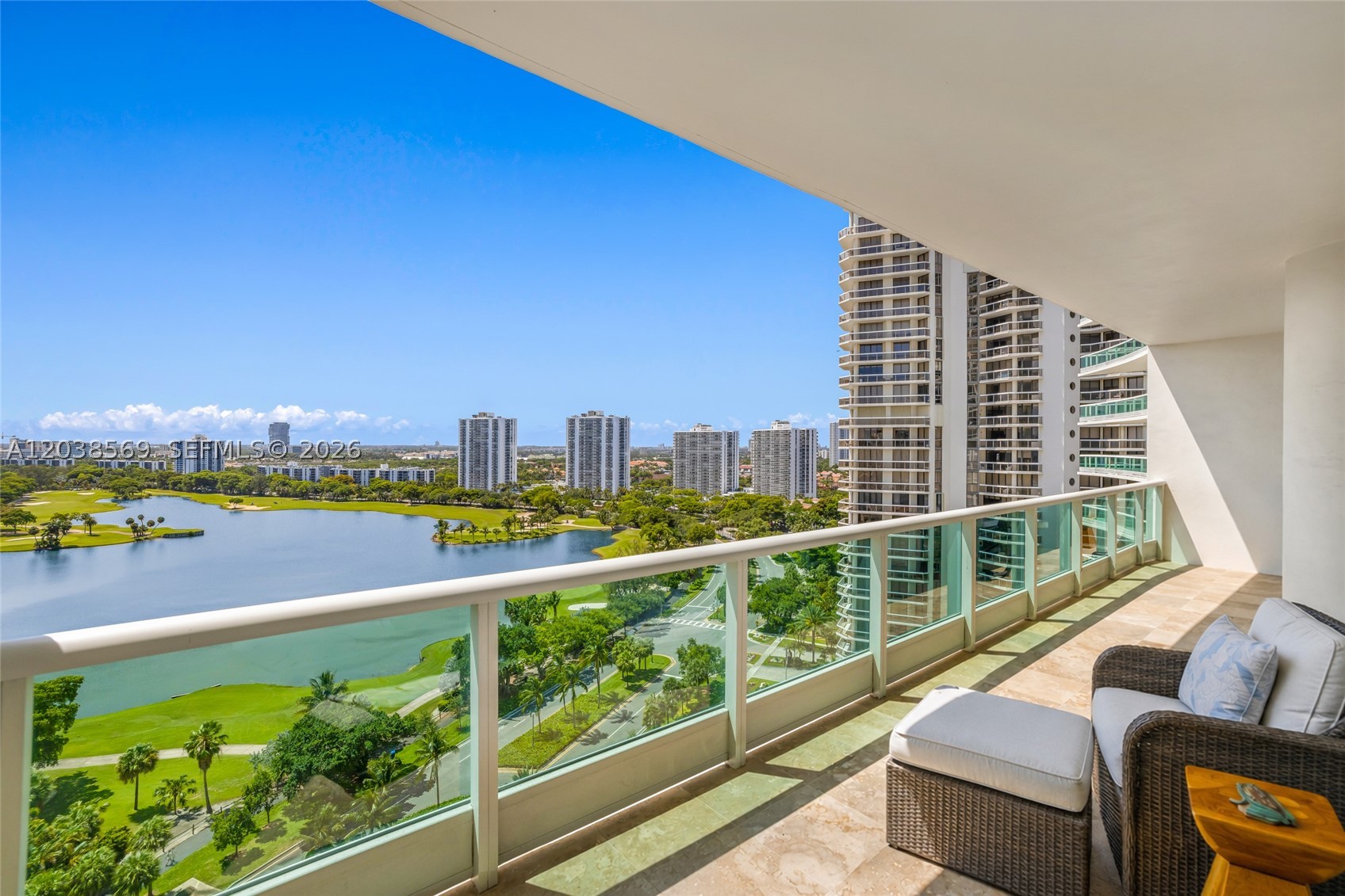 20155 NE 38th Ct #1802 Aventura, FL 33180