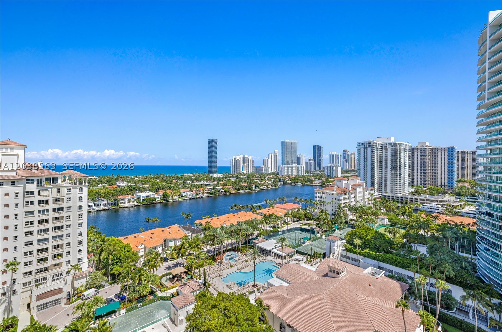 20155 NE 38th Ct #1802 Aventura, FL 33180