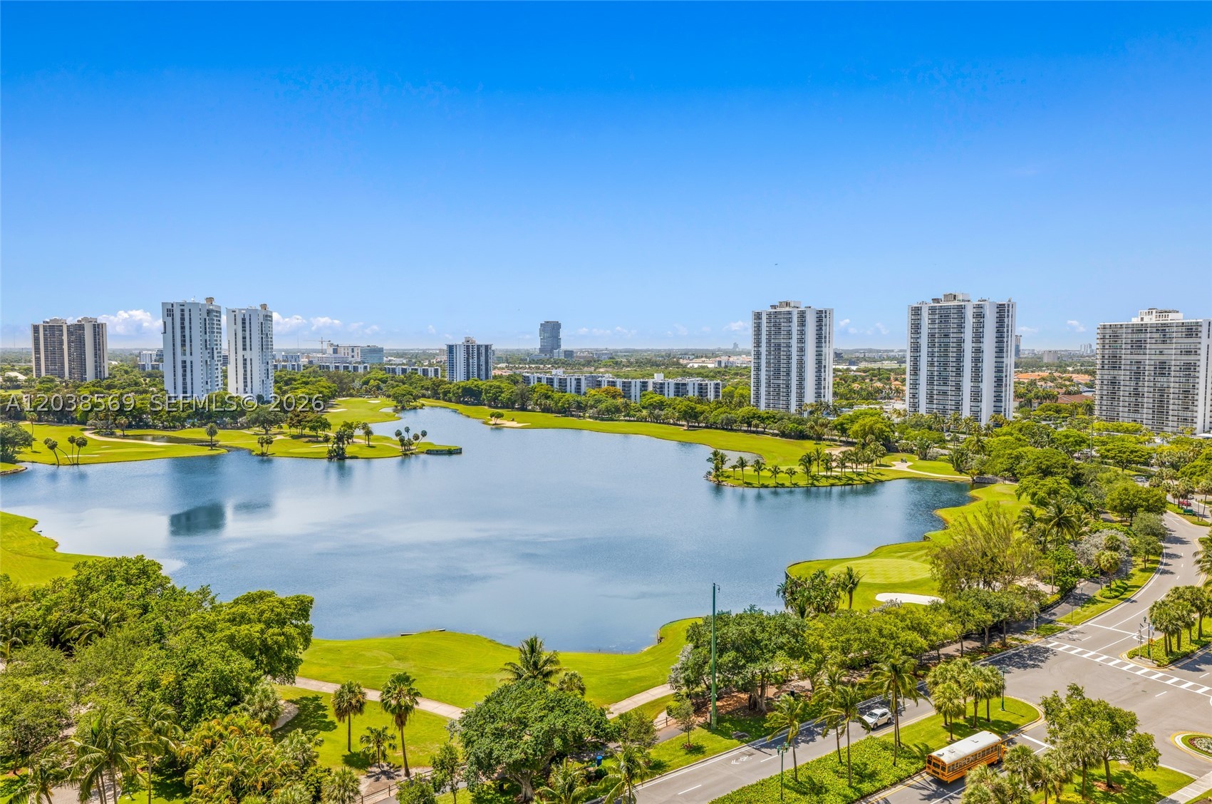 20155 NE 38th Ct #1802 Aventura, FL 33180