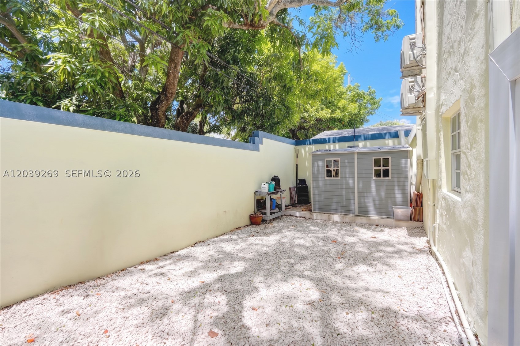 1642 SW 12th St Miami, FL 33135