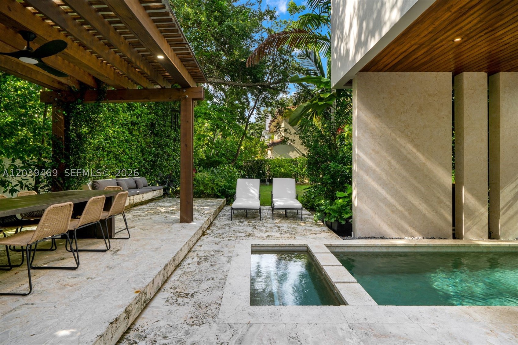 7851 SW 48th Pl Miami, FL 33143