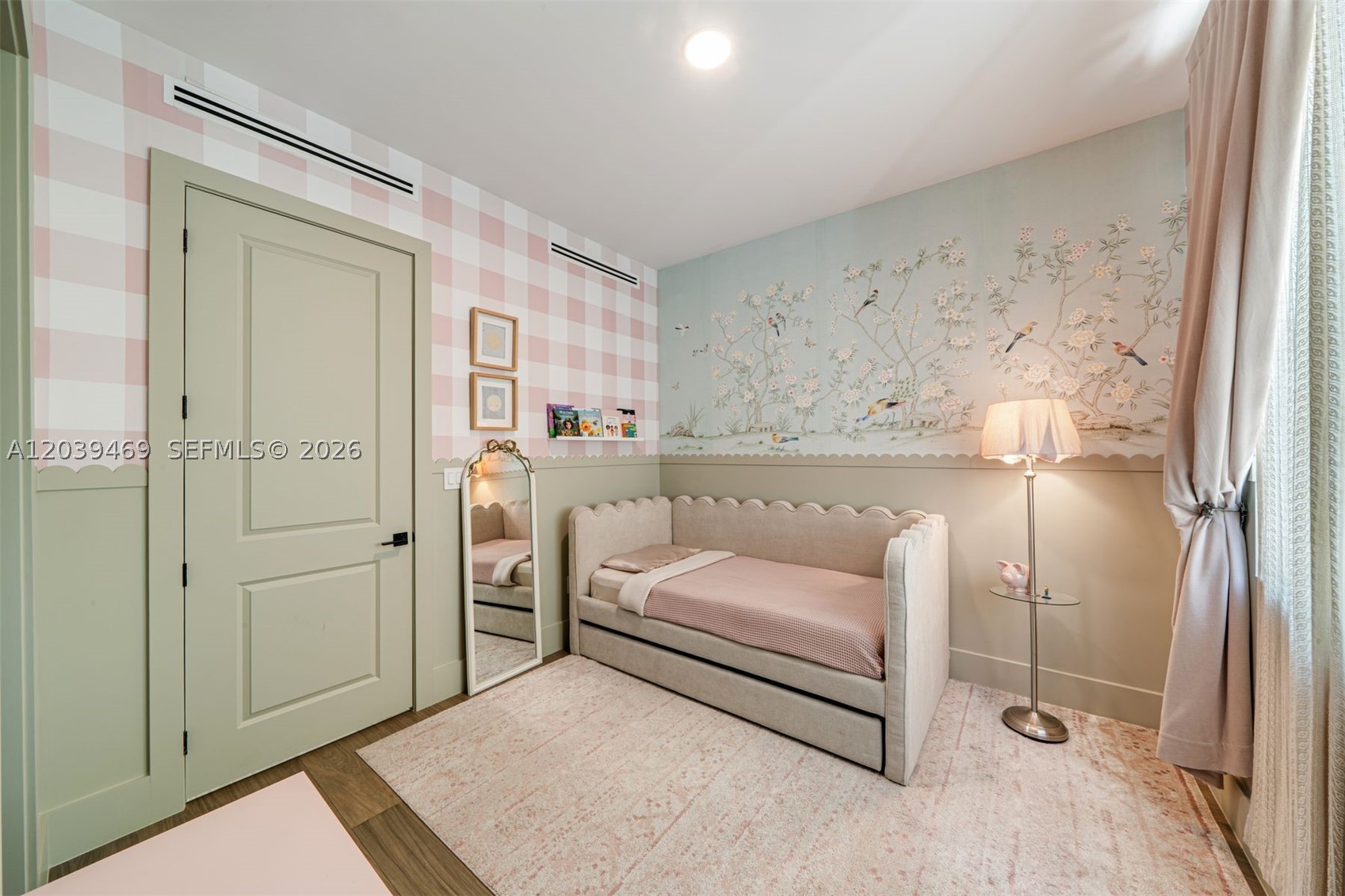 7851 SW 48th Pl Miami, FL 33143