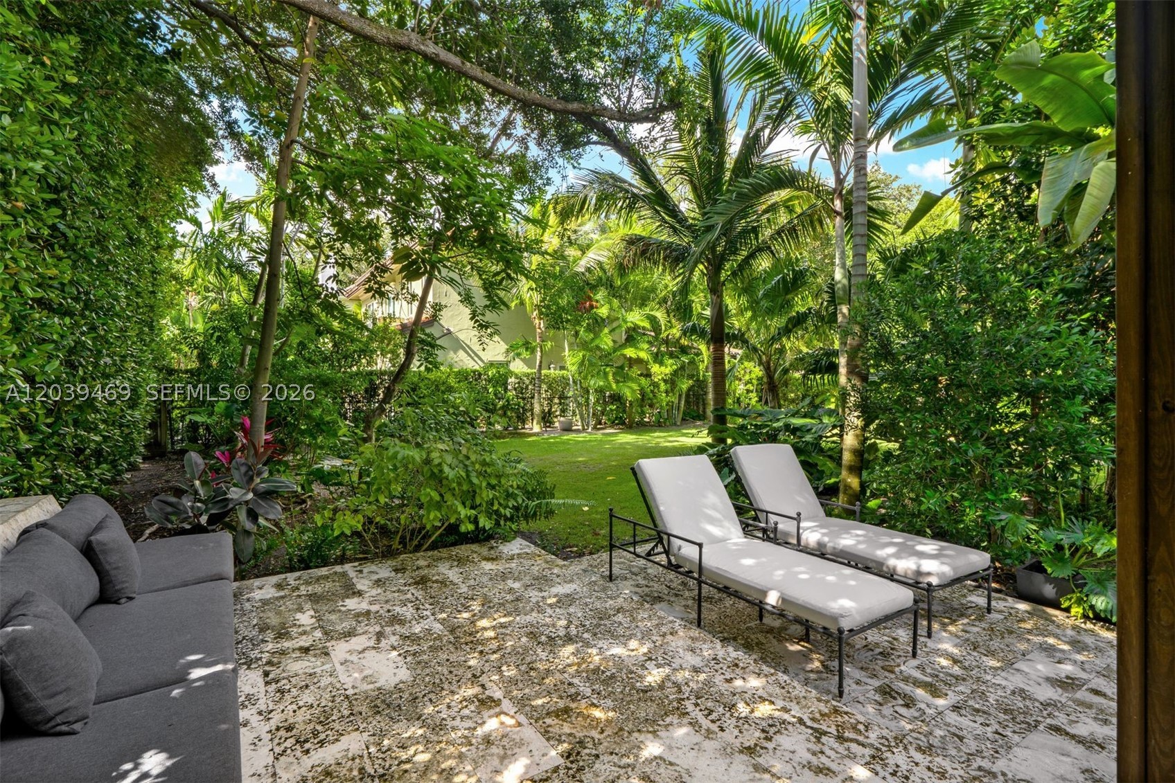7851 SW 48th Pl Miami, FL 33143