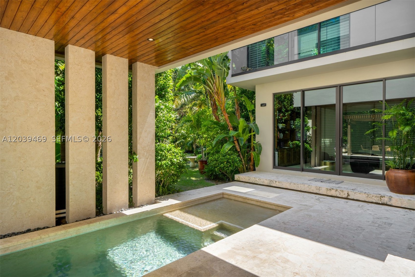 7851 SW 48th Pl Miami, FL 33143