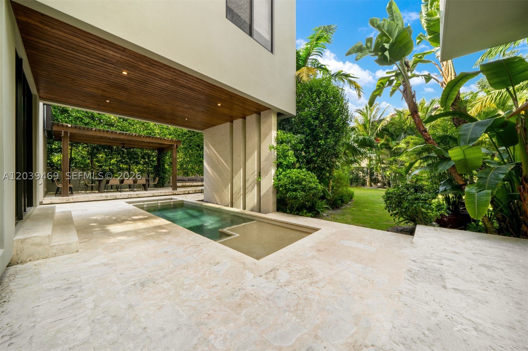 7851 SW 48th Pl Miami, FL 33143
