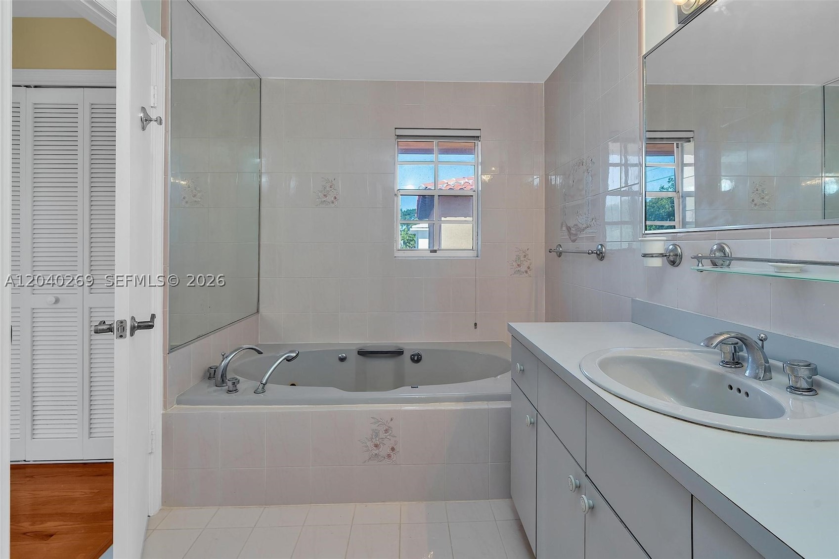 5309 Alton Rd Miami Beach, FL 33140