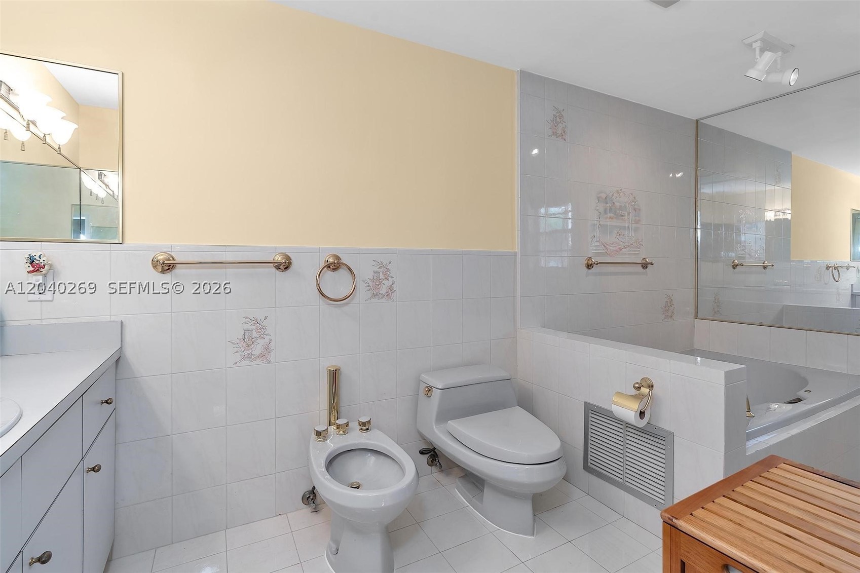 5309 Alton Rd Miami Beach, FL 33140