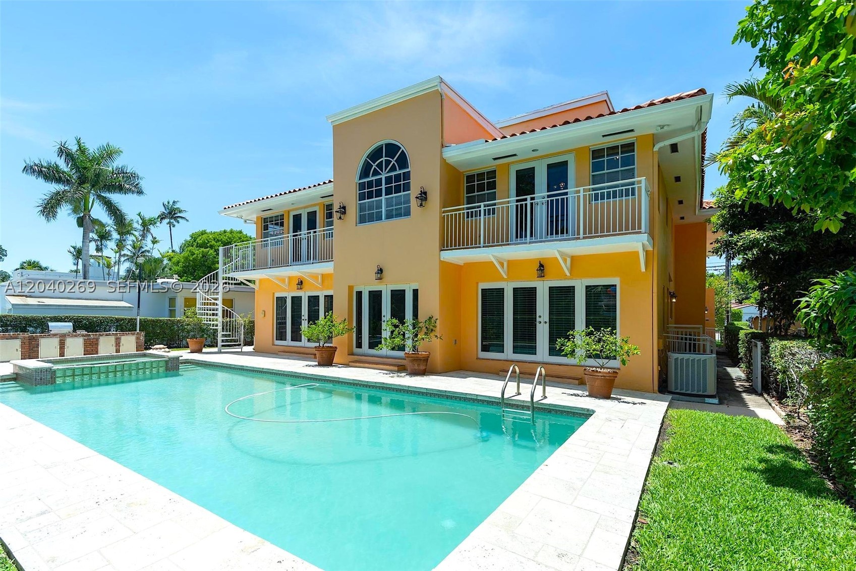 5309 Alton Rd Miami Beach, FL 33140