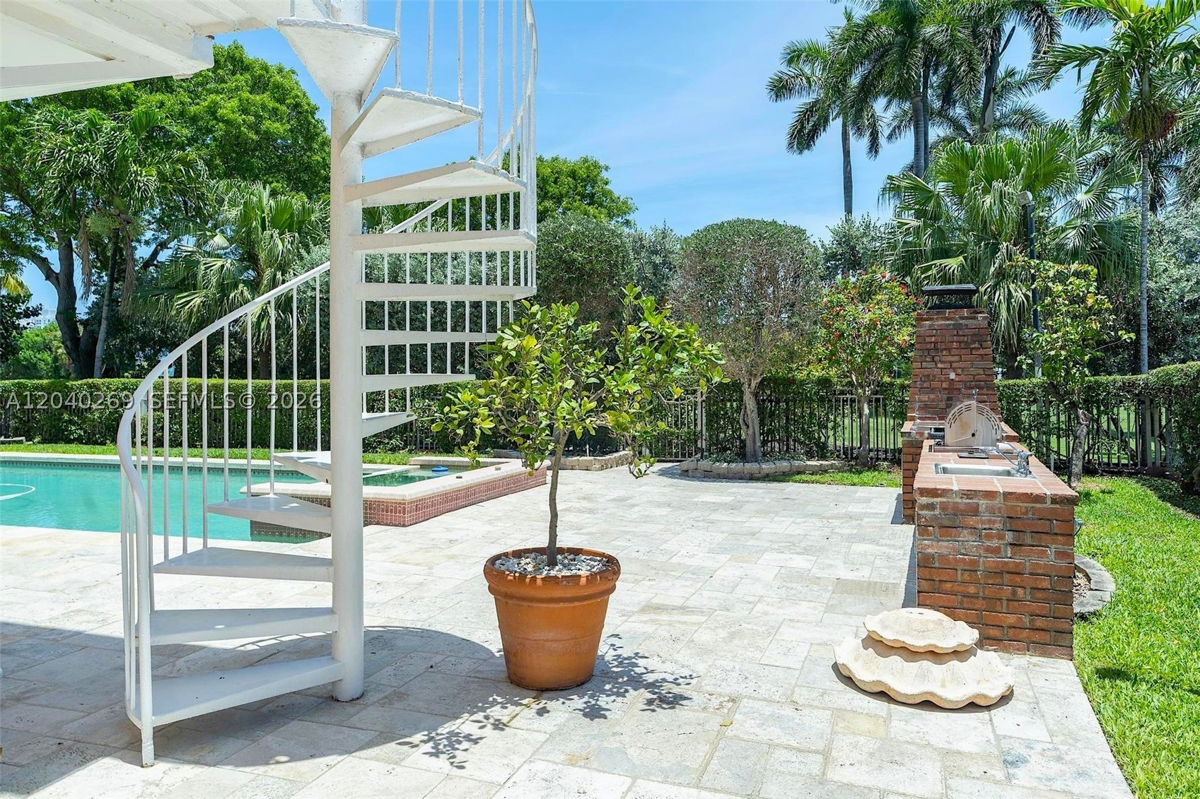 5309 Alton Rd Miami Beach, FL 33140
