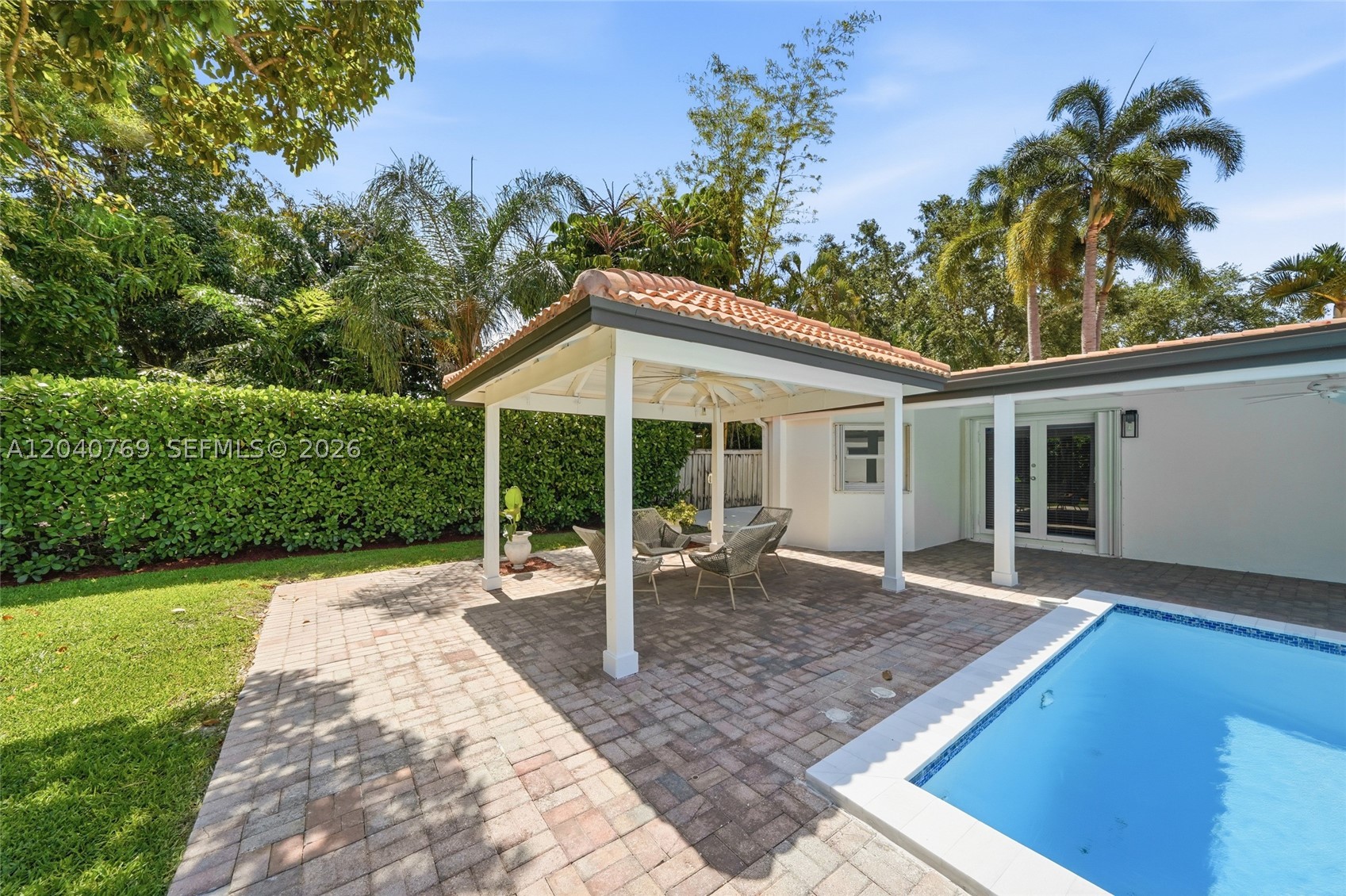 8240 SW 150th Dr Palmetto Bay, FL 33158