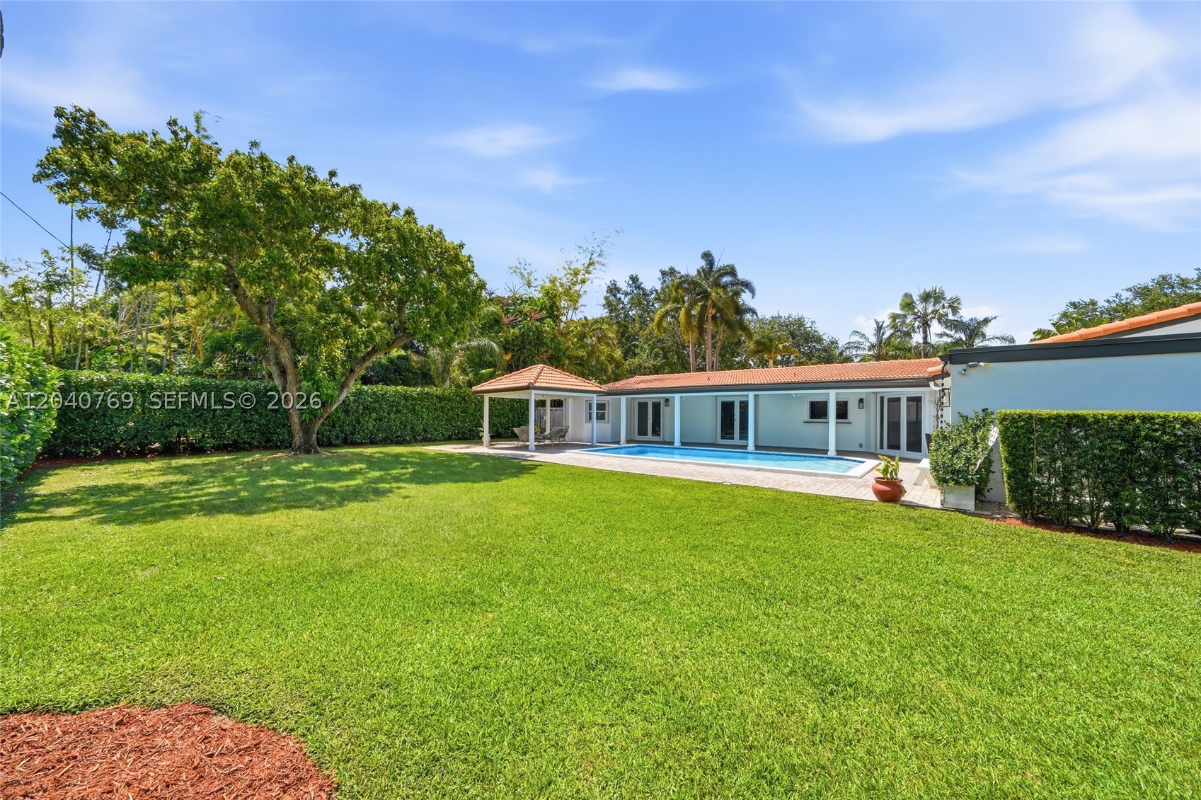 8240 SW 150th Dr Palmetto Bay, FL 33158