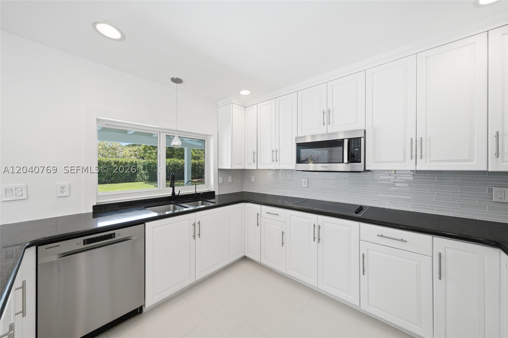 8240 SW 150th Dr Palmetto Bay, FL 33158