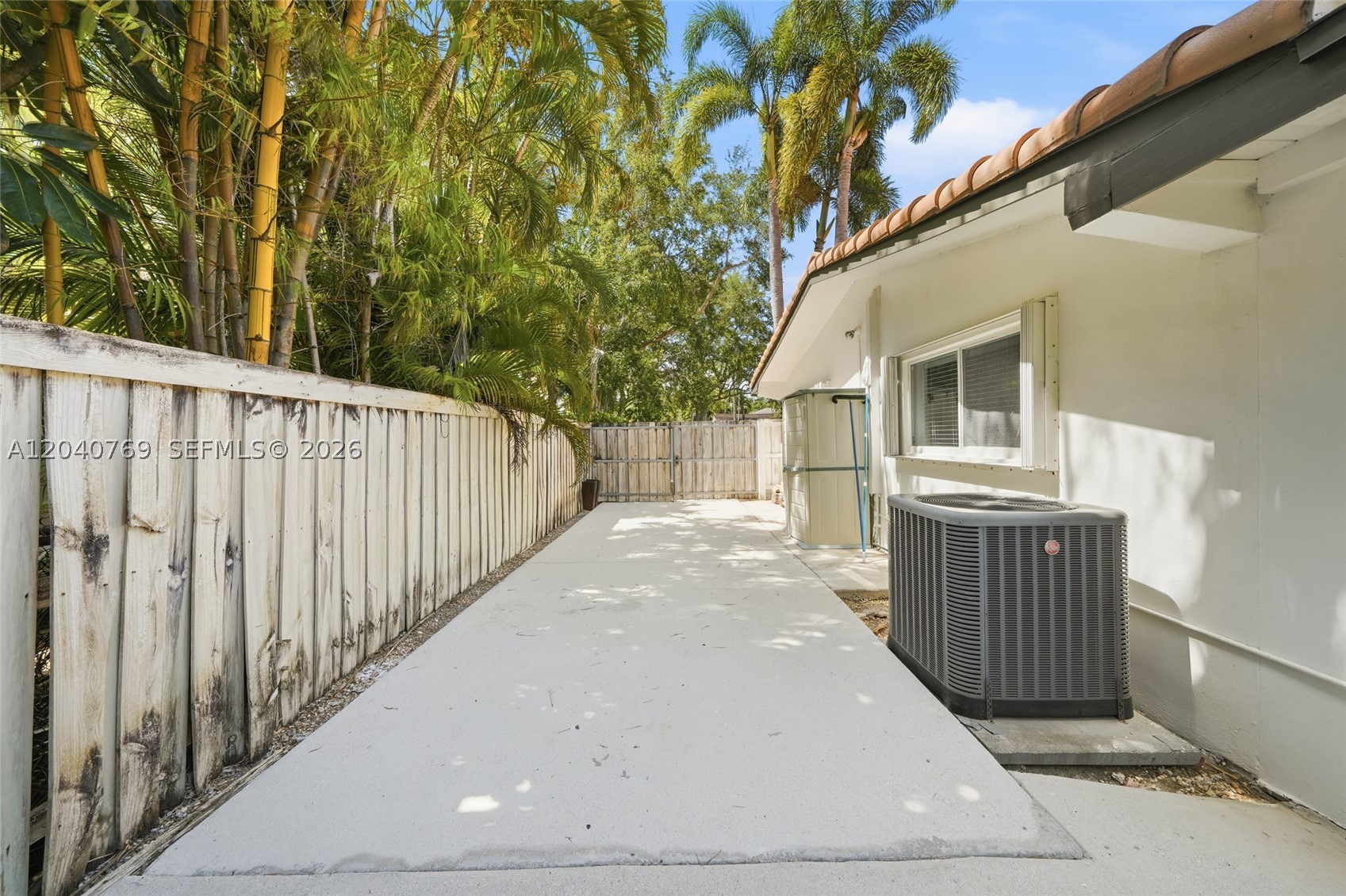8240 SW 150th Dr Palmetto Bay, FL 33158