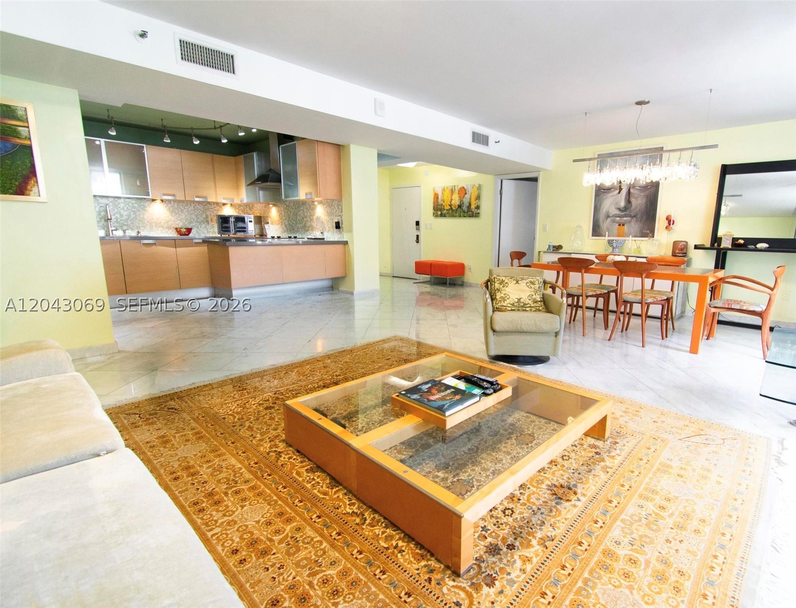 1623 Collins Ave #PH1010 Miami Beach, FL 33139