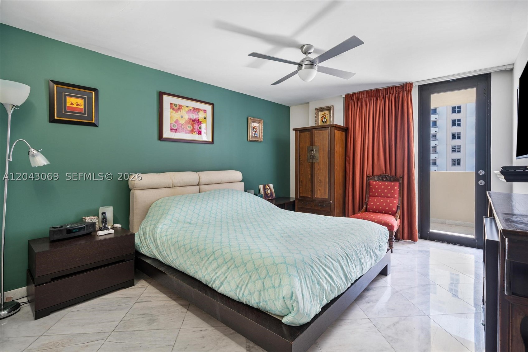 1623 Collins Ave #PH1010 Miami Beach, FL 33139