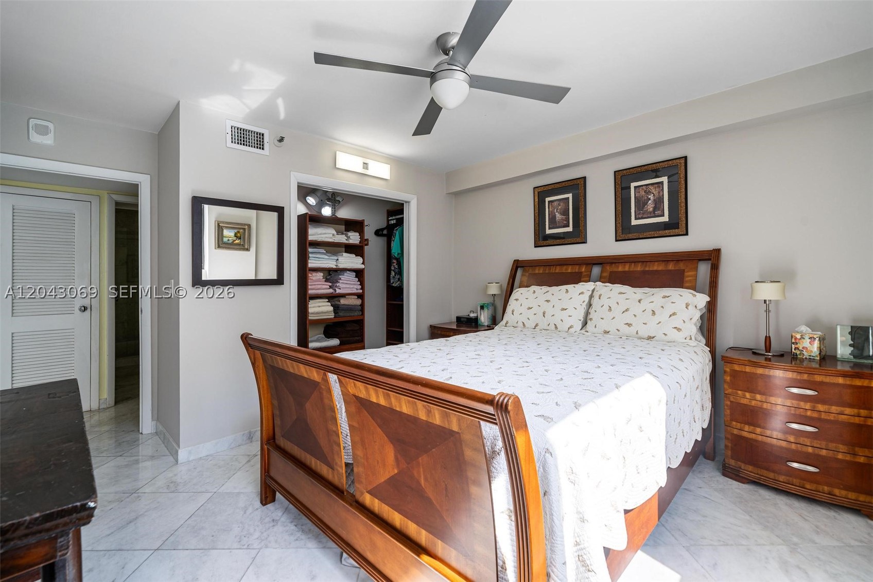 1623 Collins Ave #PH1010 Miami Beach, FL 33139