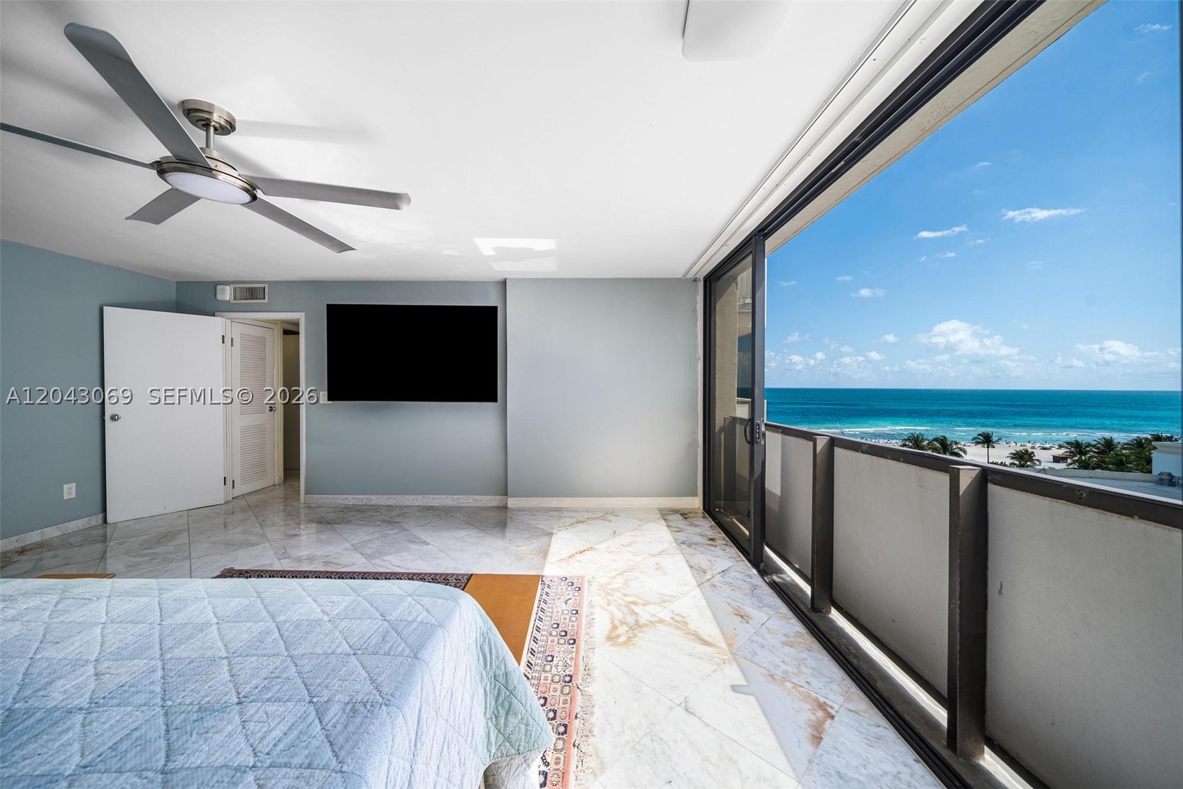 1623 Collins Ave #PH1010 Miami Beach, FL 33139