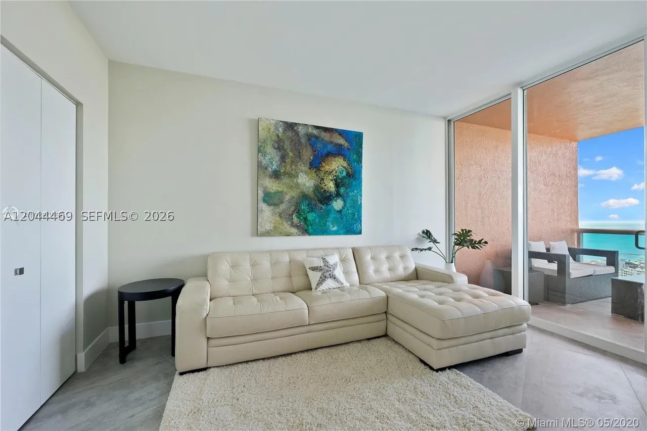 300 S Pointe Dr #3604 Miami Beach, FL 33139