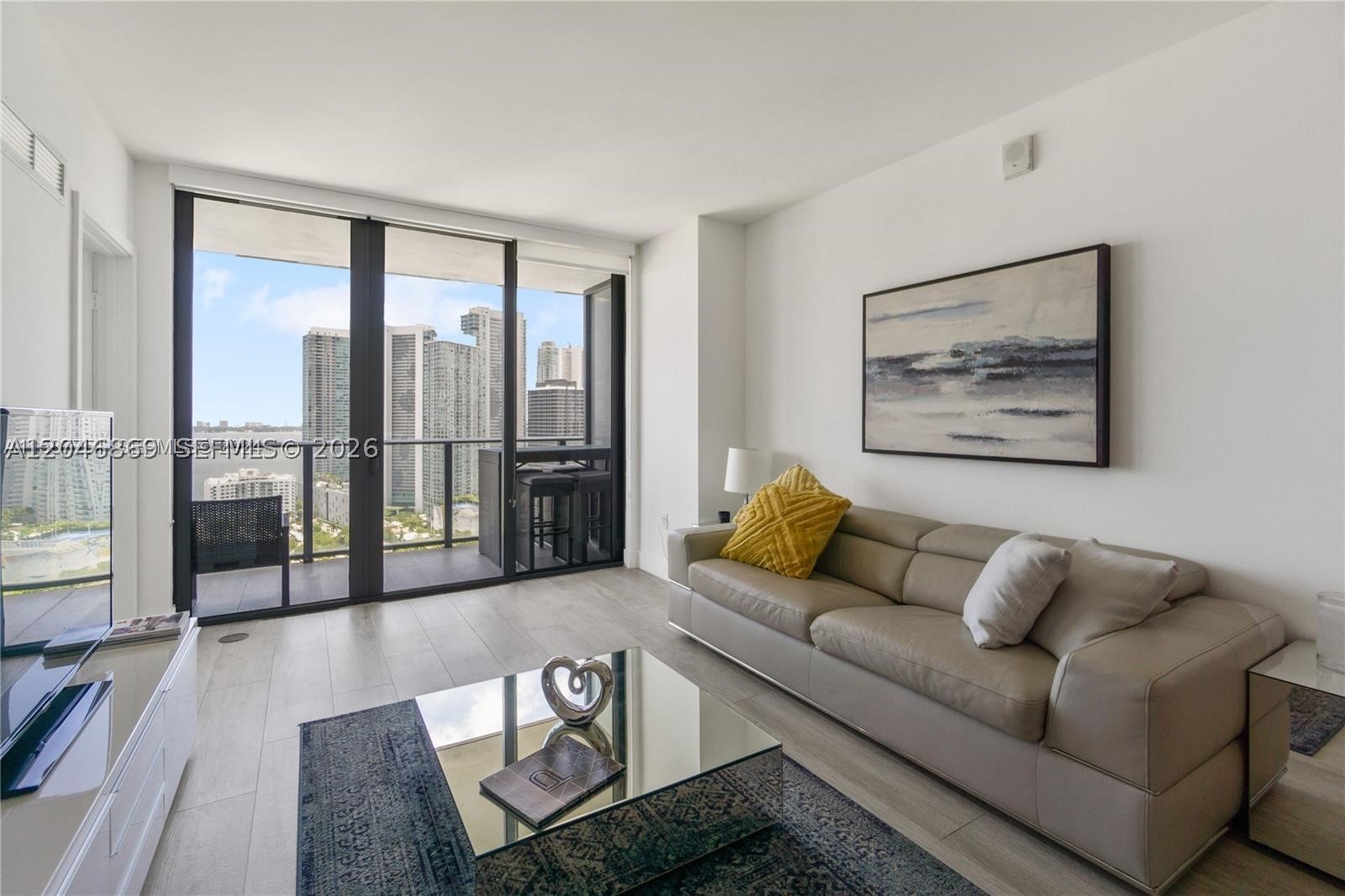 image Hyde Midtown5