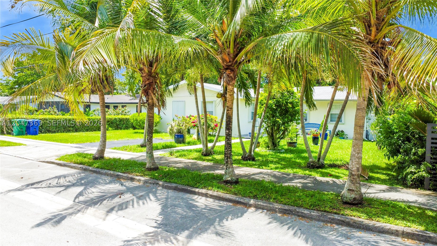 3750 Percival Ave Miami, FL 33133