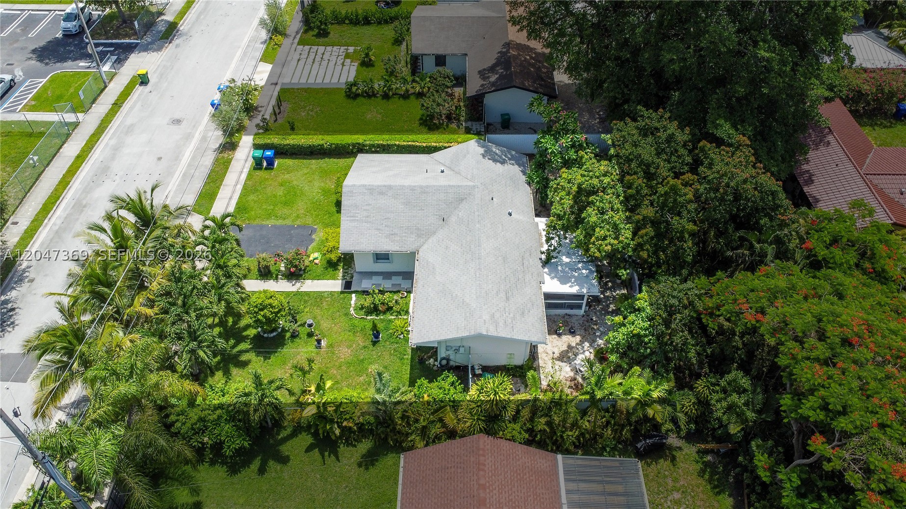 3750 Percival Ave Miami, FL 33133