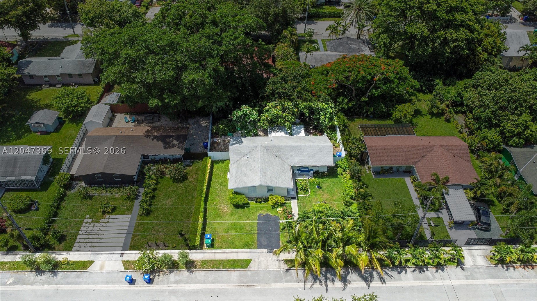 3750 Percival Ave Miami, FL 33133