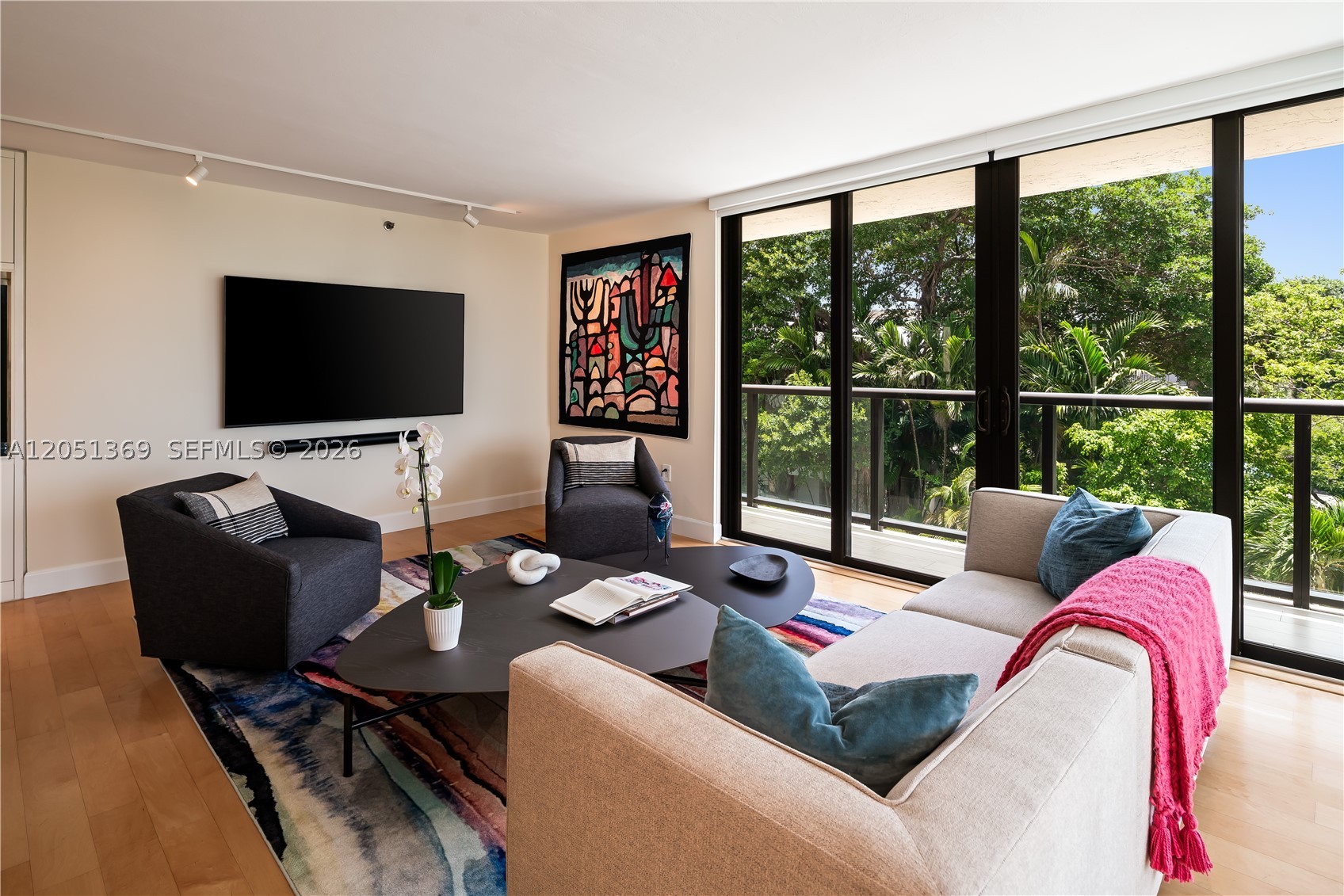 2575 S Bayshore Dr #5B Coconut Grove, FL 33133