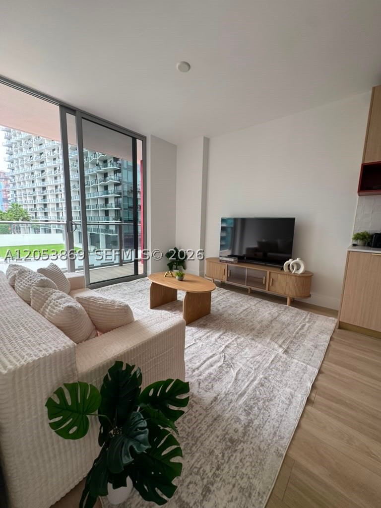 image The Standard Residences Midtown Miami9