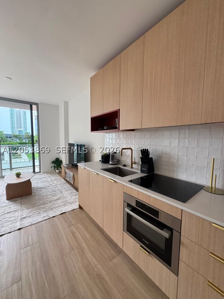 image The Standard Residences Midtown Miami6