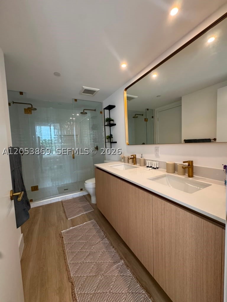 image The Standard Residences Midtown Miami7