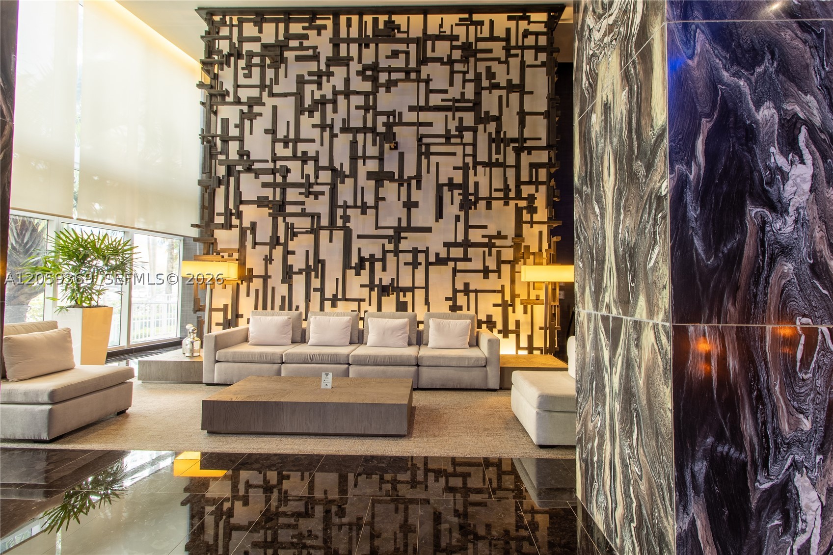 image Beach Club 330