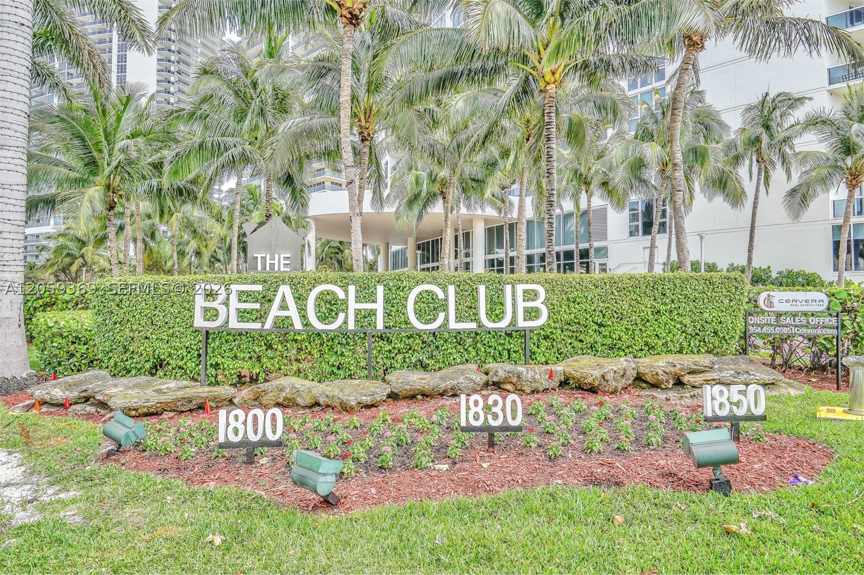 image Beach Club 332