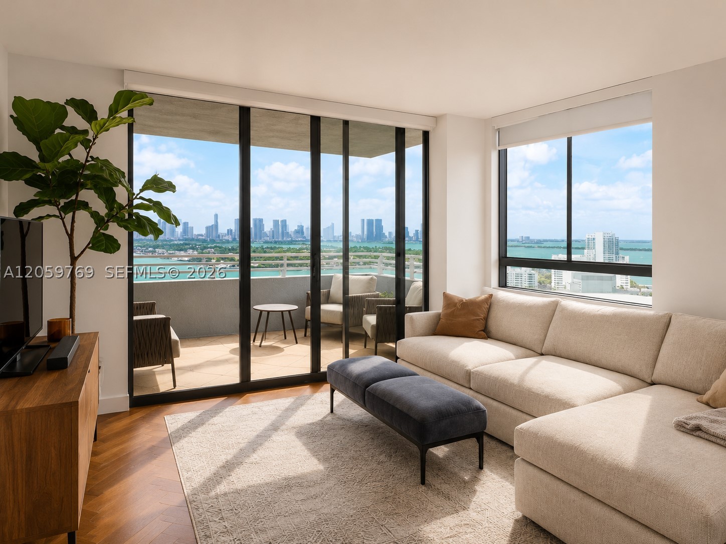 1330 West Ave #2601