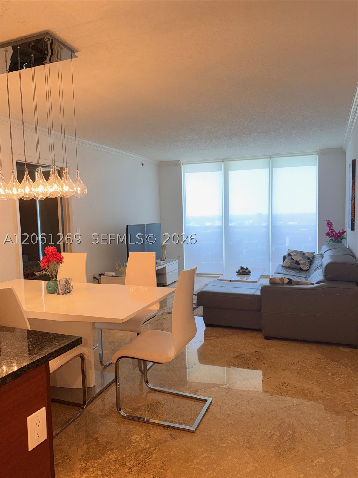 image Beach Club 315