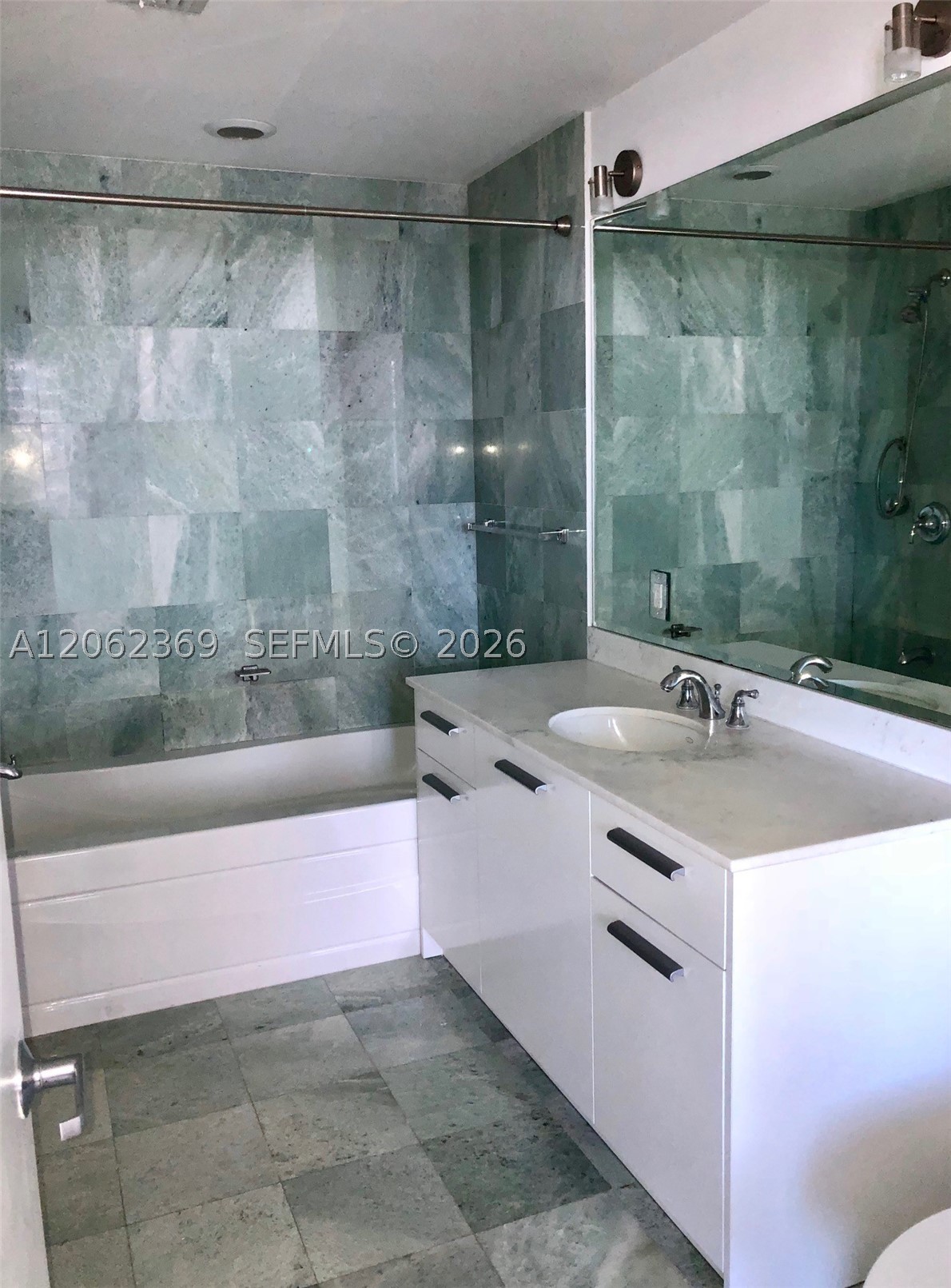 image 1060 Brickell - 105011