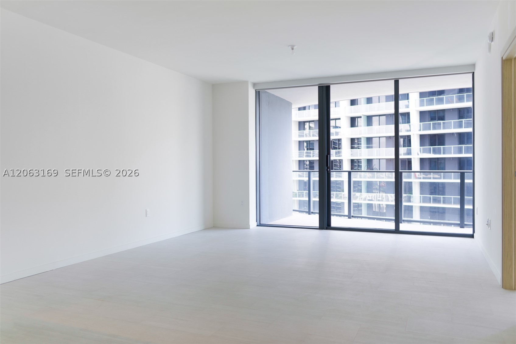 image Brickell Flatiron2
