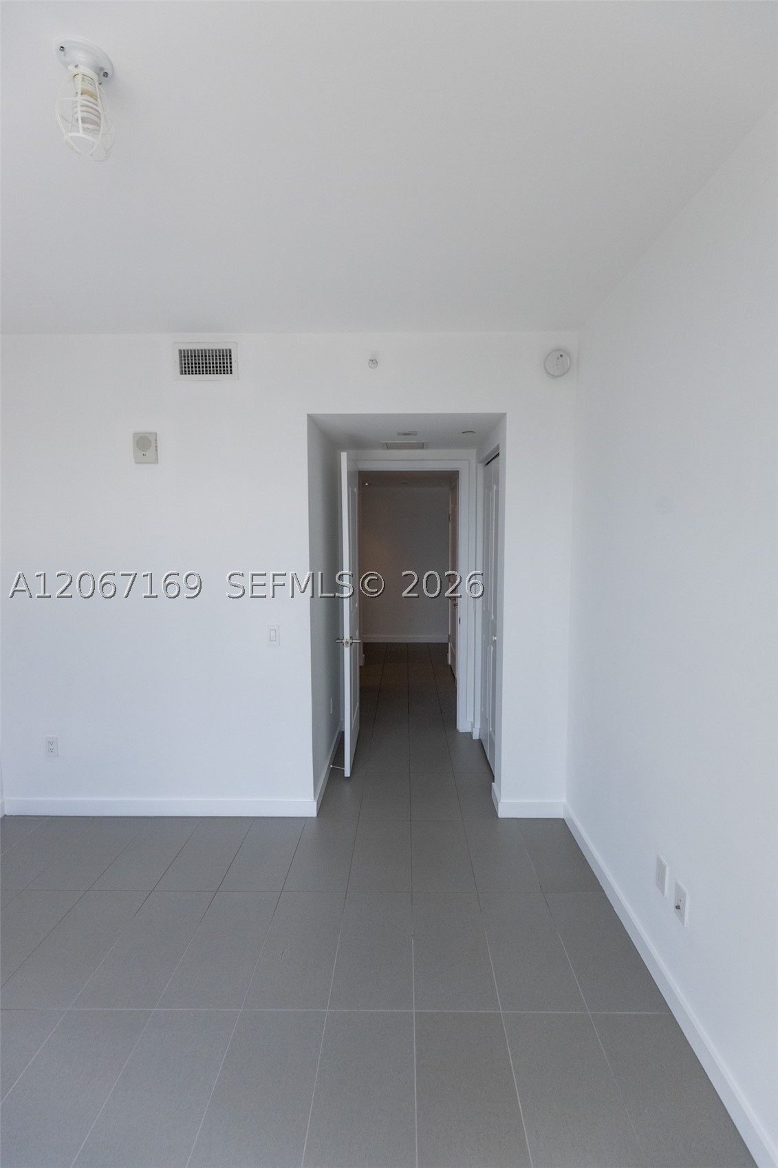 image Canvas15