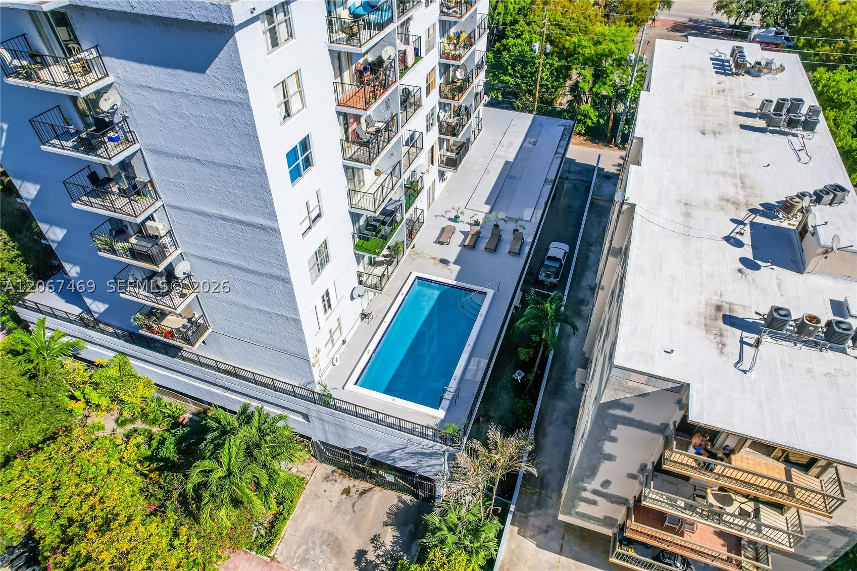 899 West Ave #7H