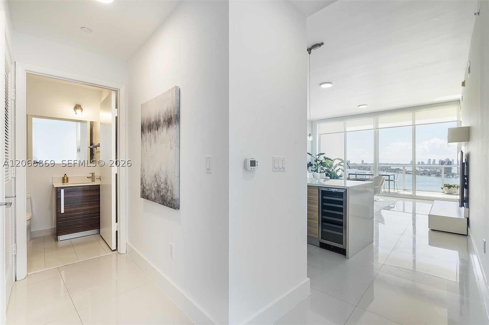 image Paramount Bay12
