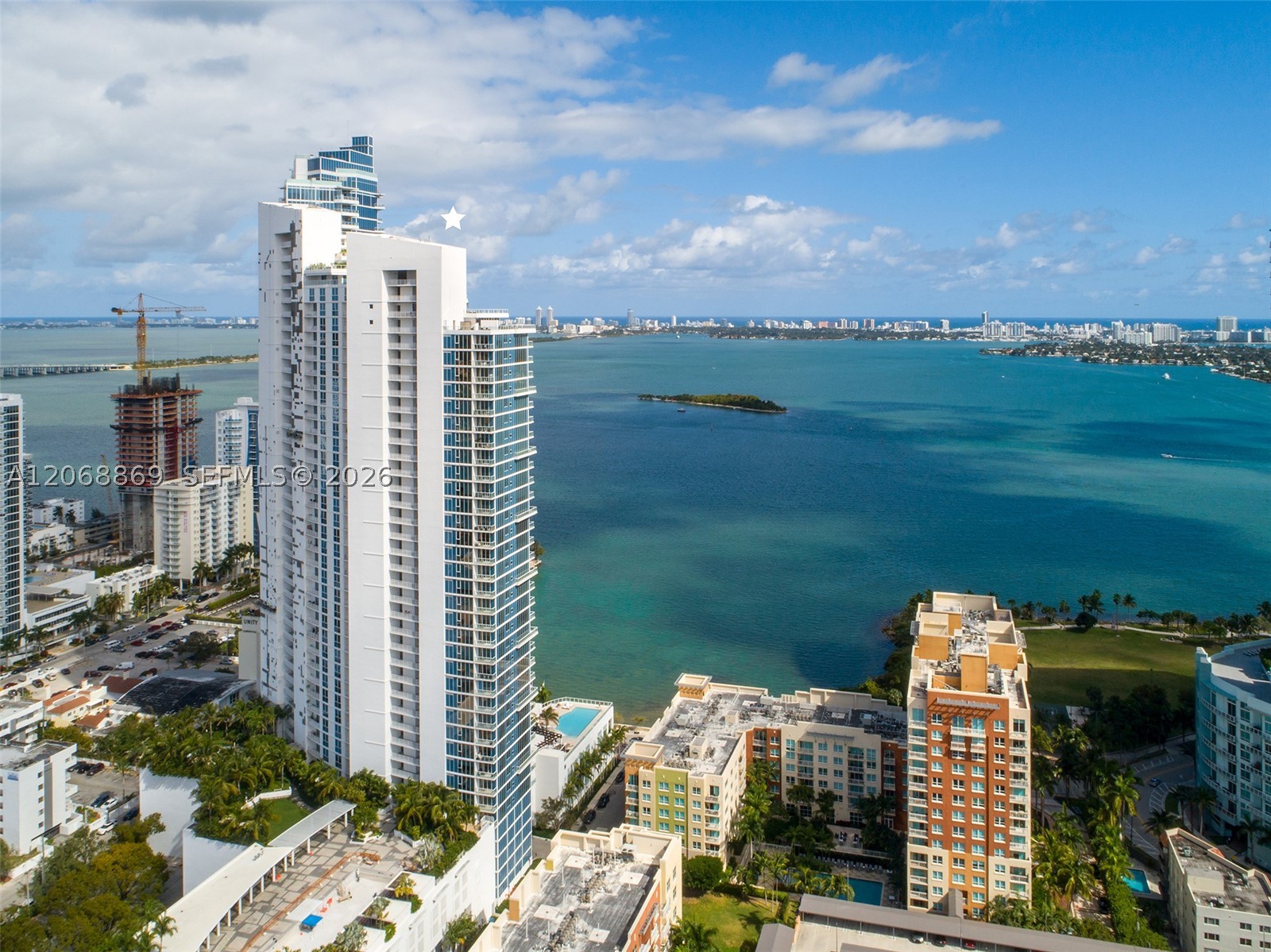 image Paramount Bay20