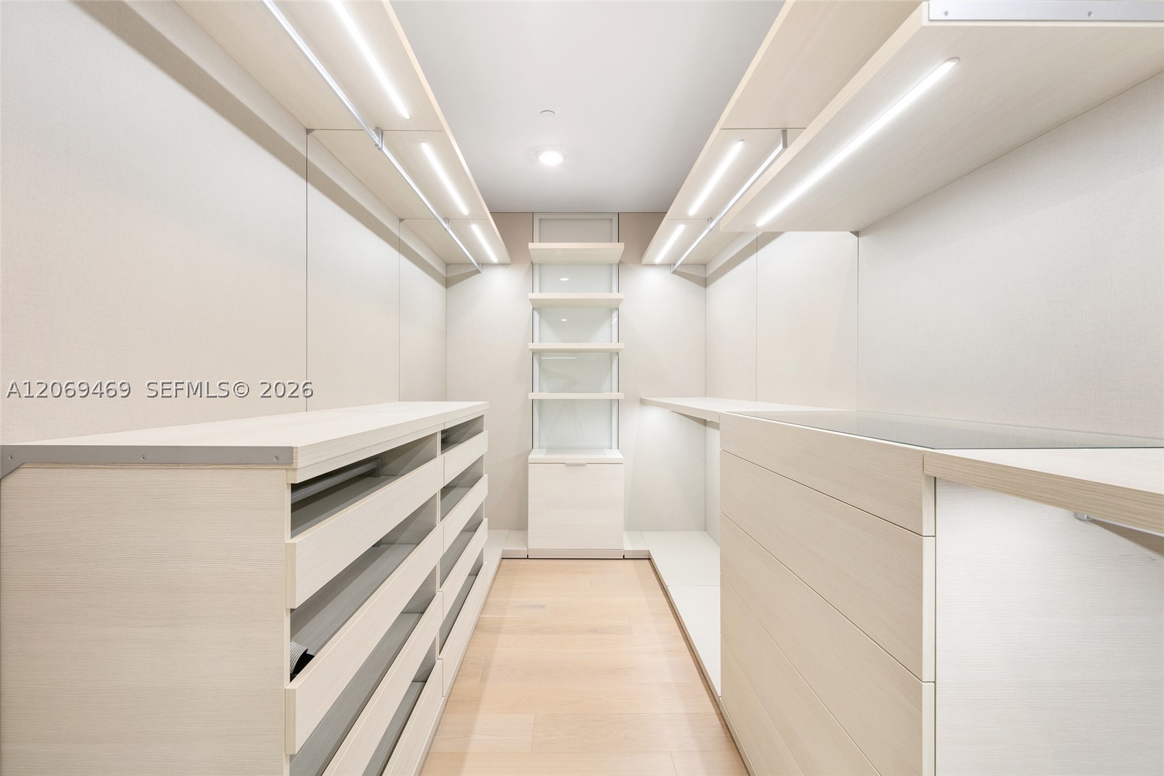 16901 Collins Ave #5305 Sunny Isles Beach, FL 33160