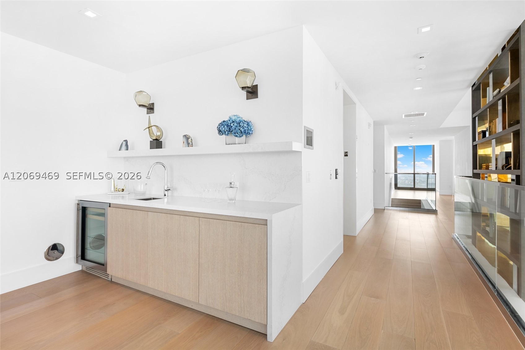16901 Collins Ave #5305 Sunny Isles Beach, FL 33160