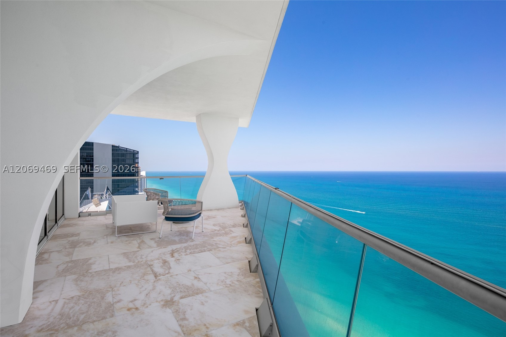 16901 Collins Ave #5305 Sunny Isles Beach, FL 33160
