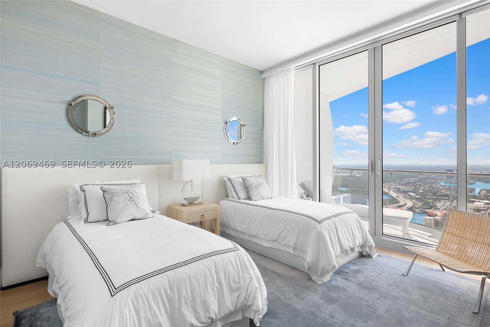 16901 Collins Ave #5305 Sunny Isles Beach, FL 33160