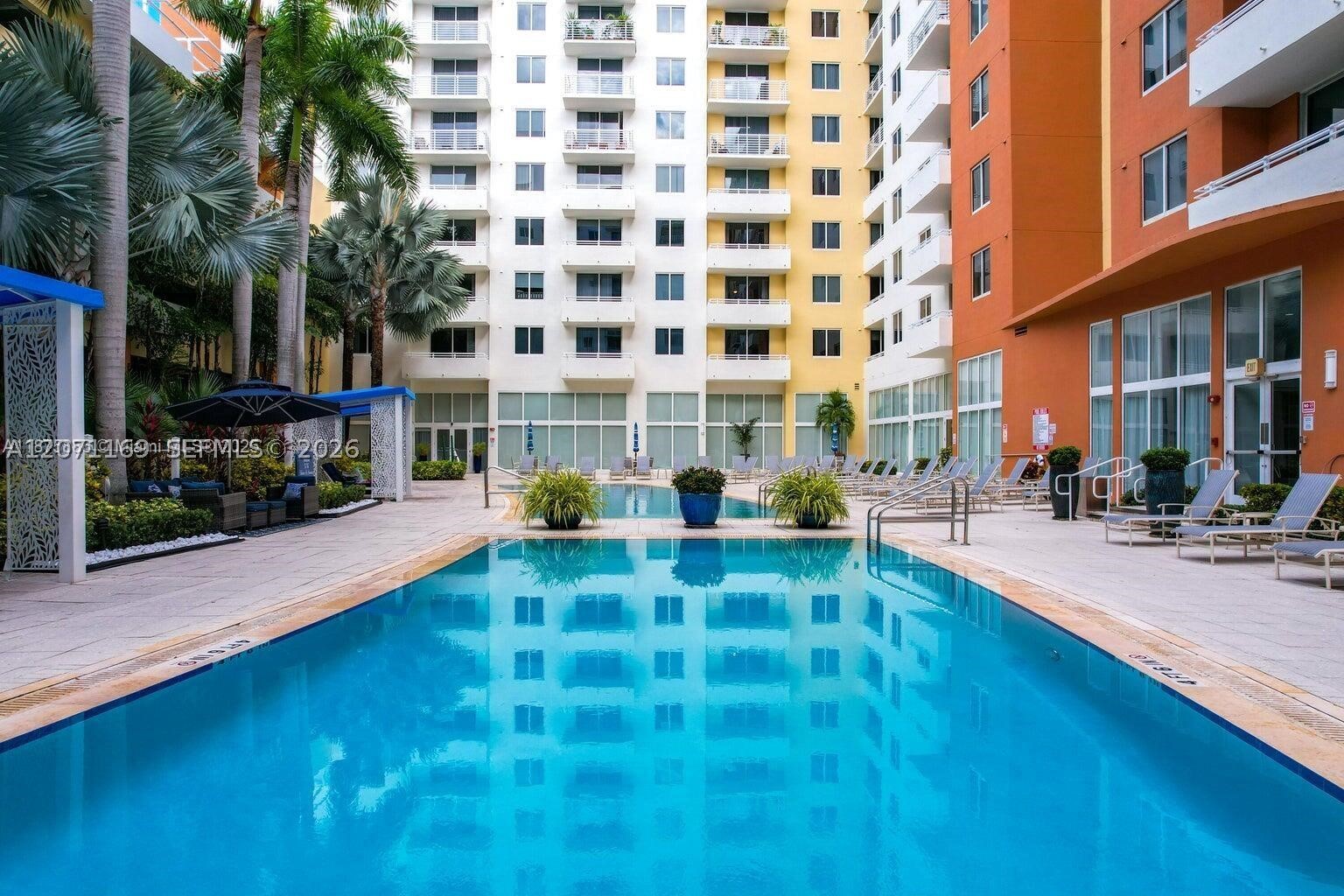 image The Venture at Aventura21