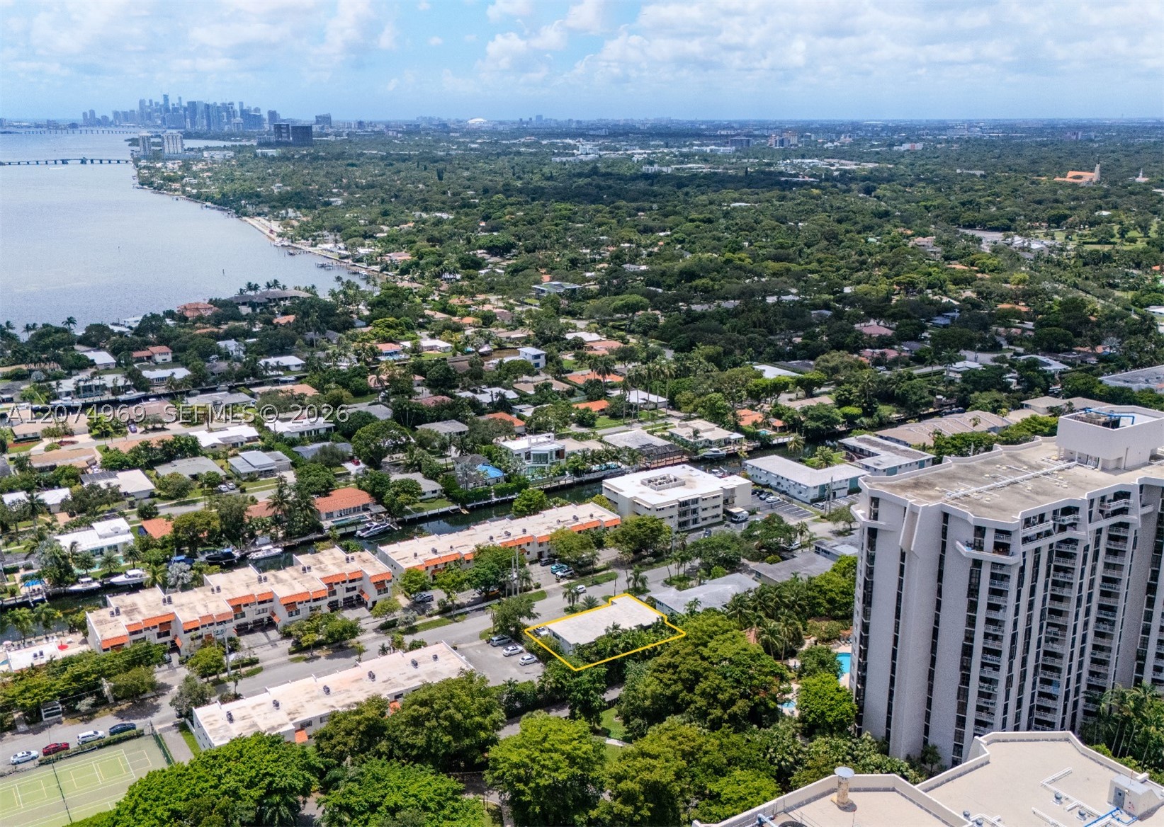1385 NE 105th St Miami Shores, FL 33138