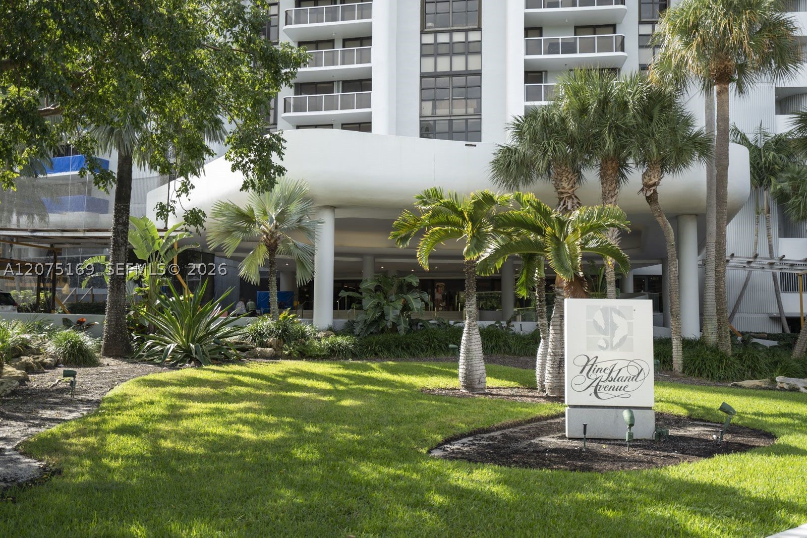 9 Island Ave #1806 Miami Beach, FL 33139