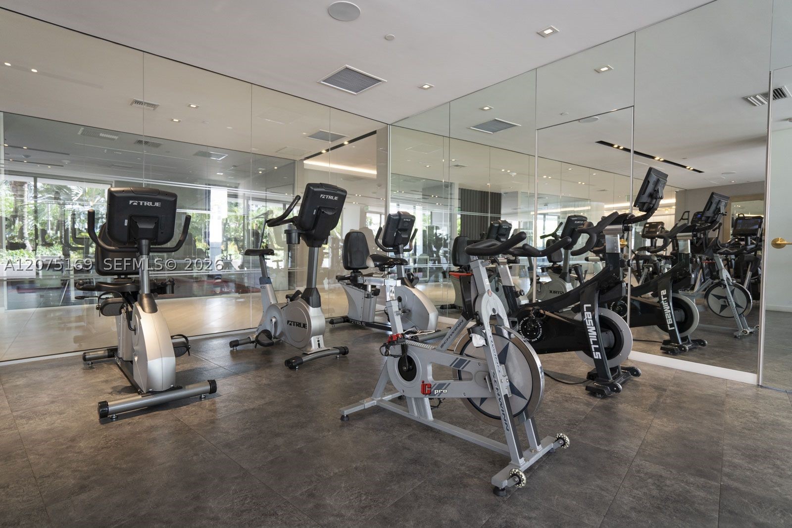 9 Island Ave #1806 Miami Beach, FL 33139