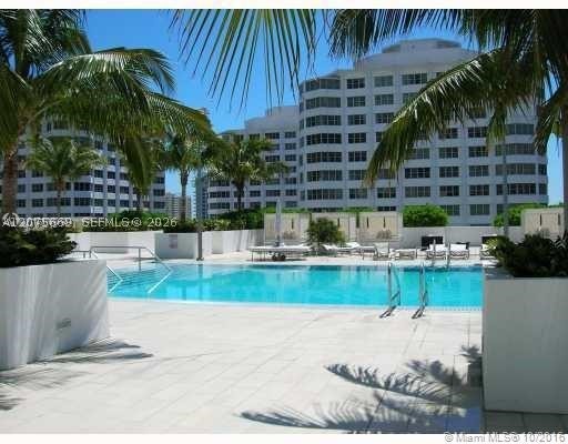 951 Brickell Ave #4105 Miami, FL 33131